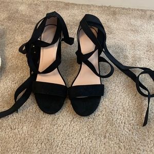 Like new lace up heels